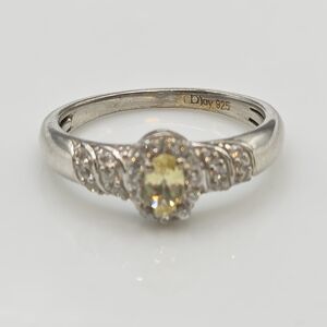 NWT Striking Genuine Golden Apatite And White Zircon Ring